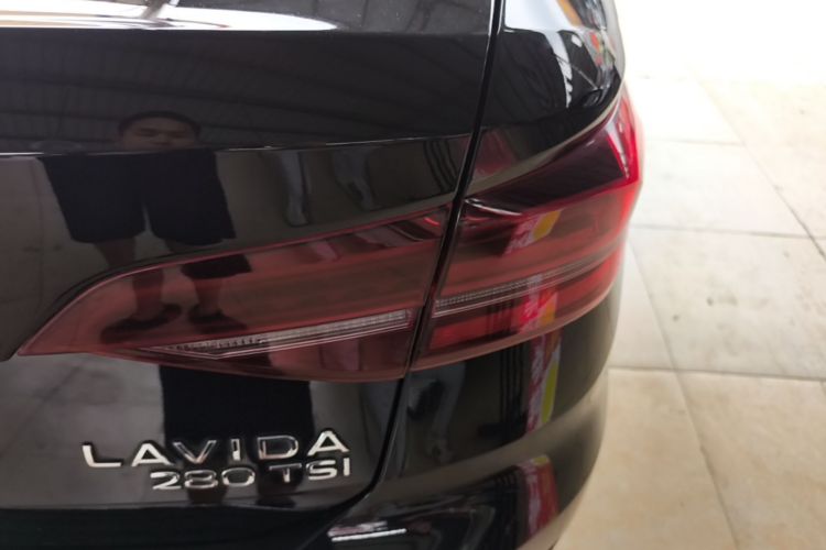 Volkswagen Lavida 2021 car image #8