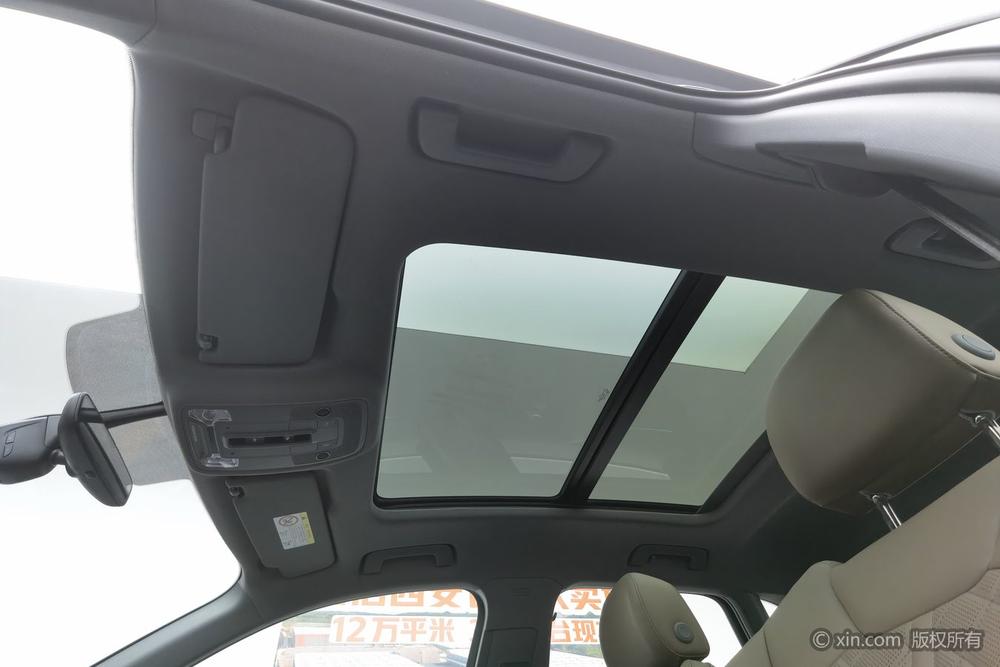 Audi Q3 2025 car image #21
