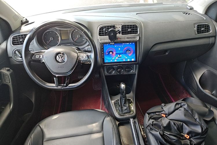 Volkswagen Polo 2016 #11 Volkswagen Polo 2016 car image #11