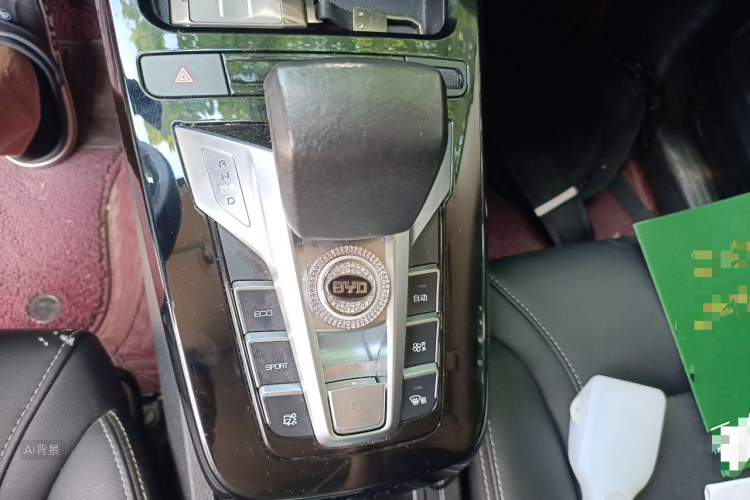 BYD Yuan New Energy 2019 car image #16