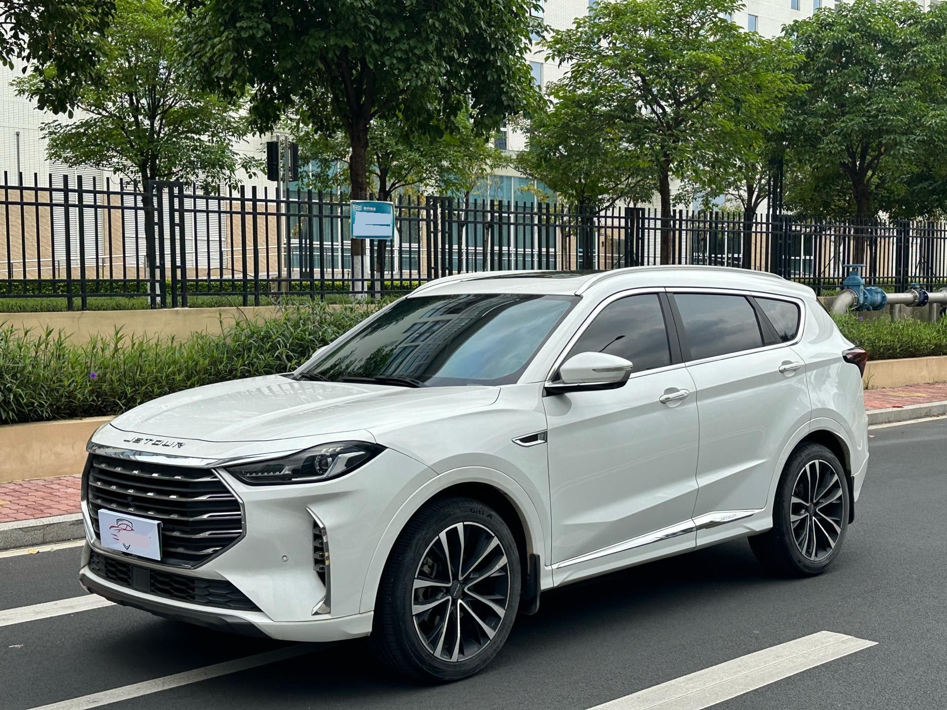 Jetour X70 PLUS 2020 Jetour X70 PLUS 2020 car image