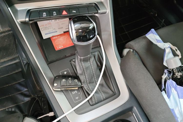 Audi Q3 2019 #16 Audi Q3 2019 car image #16