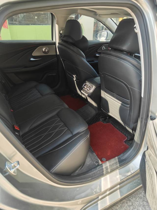 Chery Arrizo 8 2025 imagen de coche #4