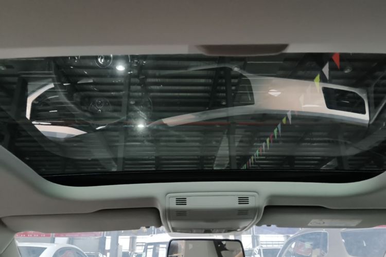 Volkswagen Polo 2022 car image #18