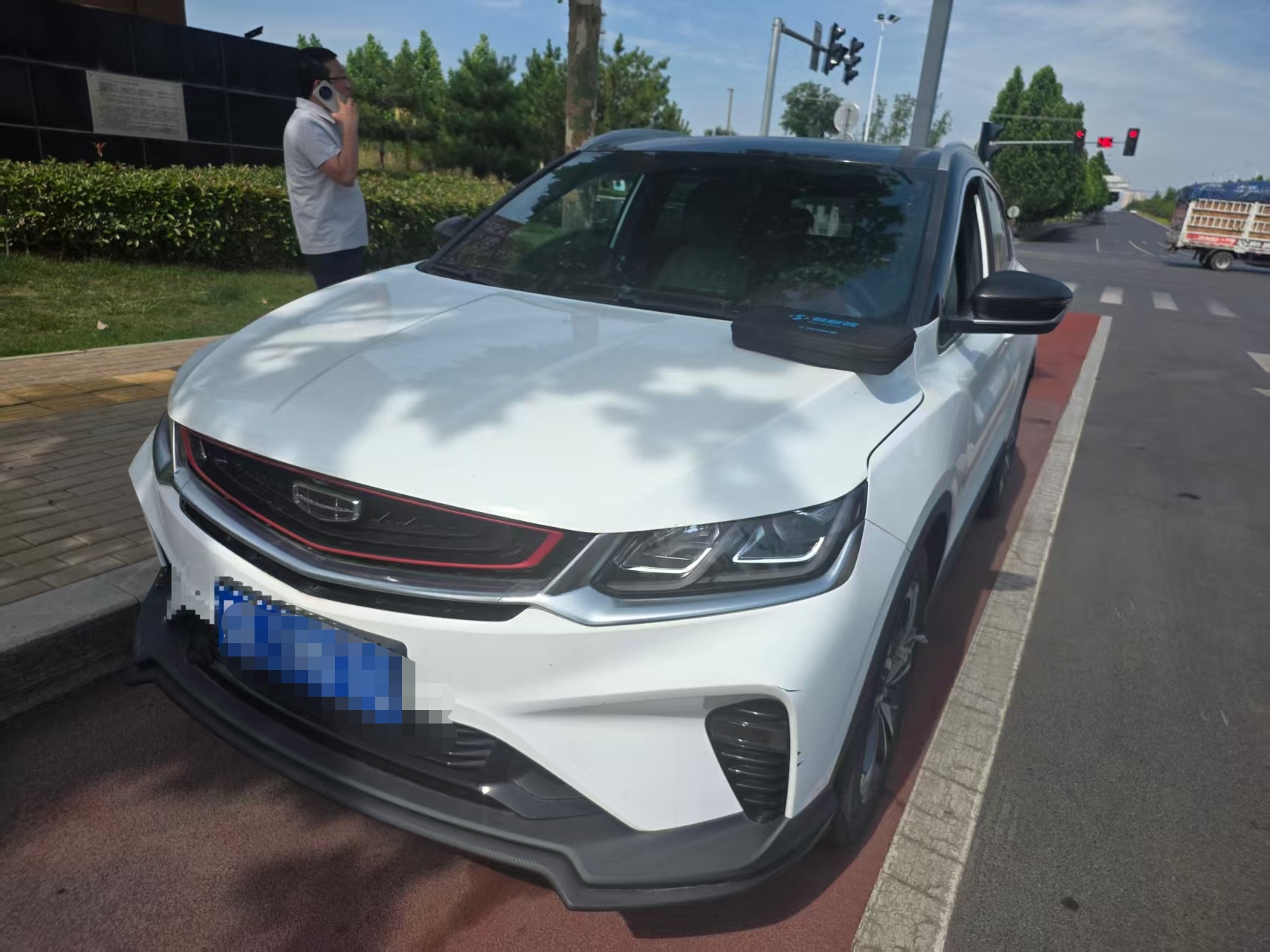 GEELY Coolray 2021 GEELY Coolray 2021 car image
