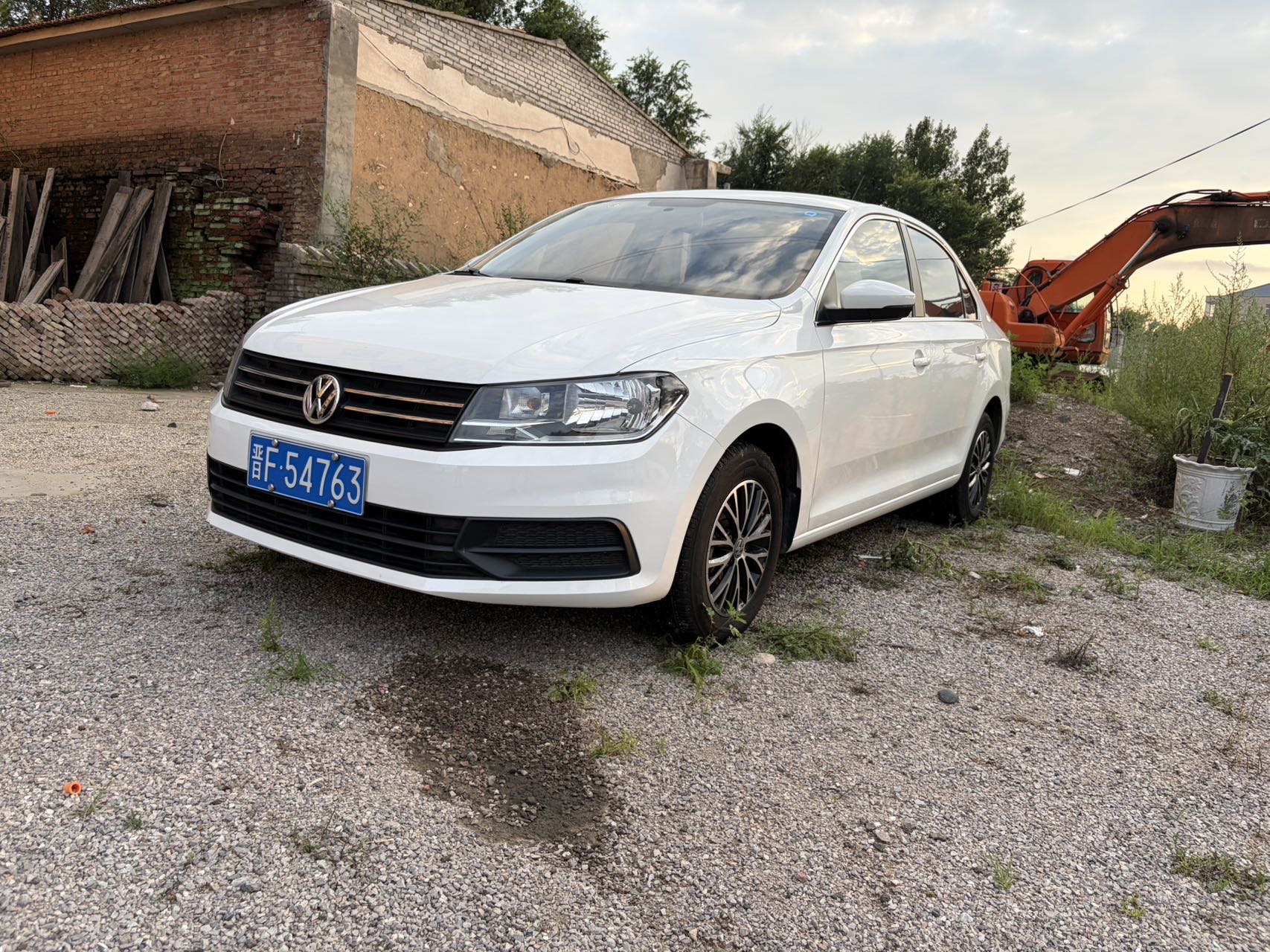 Volkswagen Santana 2019 car image 