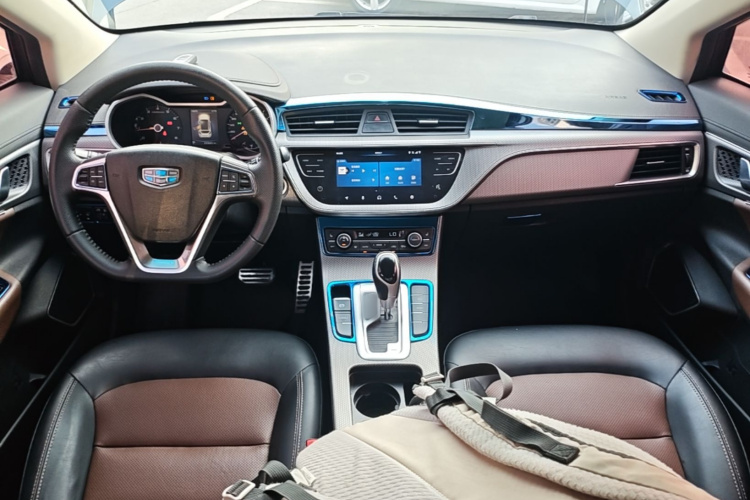 GEELY Emgrand GS 2018 #10 GEELY Emgrand GS 2018 car image #10