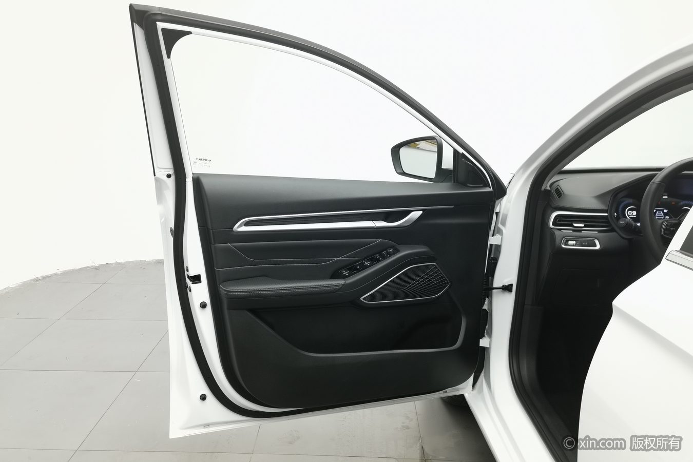 GEELY Emgrand 2024 car image #8