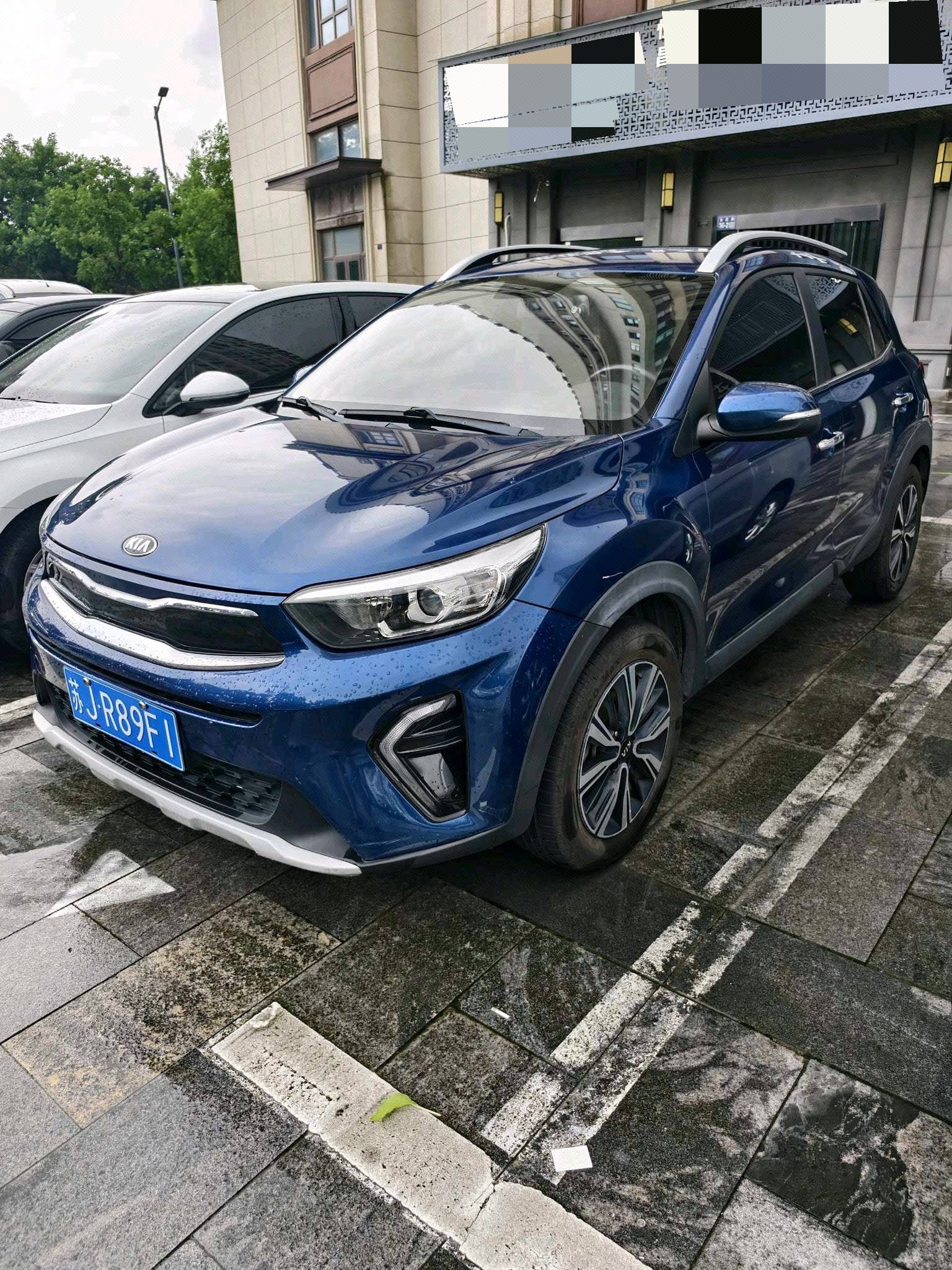 Kia KX1 2019 car image 
