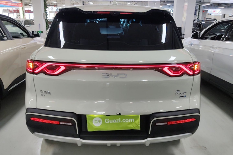 BYD YuanUP 2025 #6 BYD YuanUP 2025 car image #6