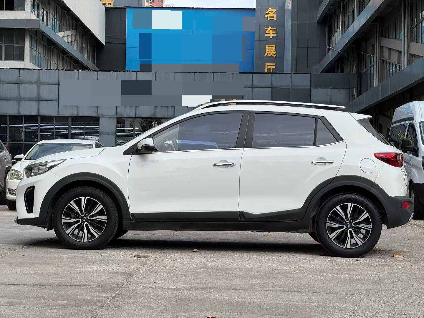 Kia KX1 2022 car image #3