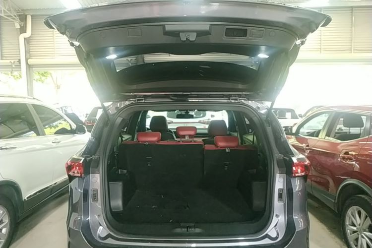 Jetour X70 PLUS 2023 car image #19