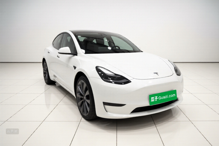 Tesla Model Y 2023 #4 Tesla Model Y 2023 car image #4