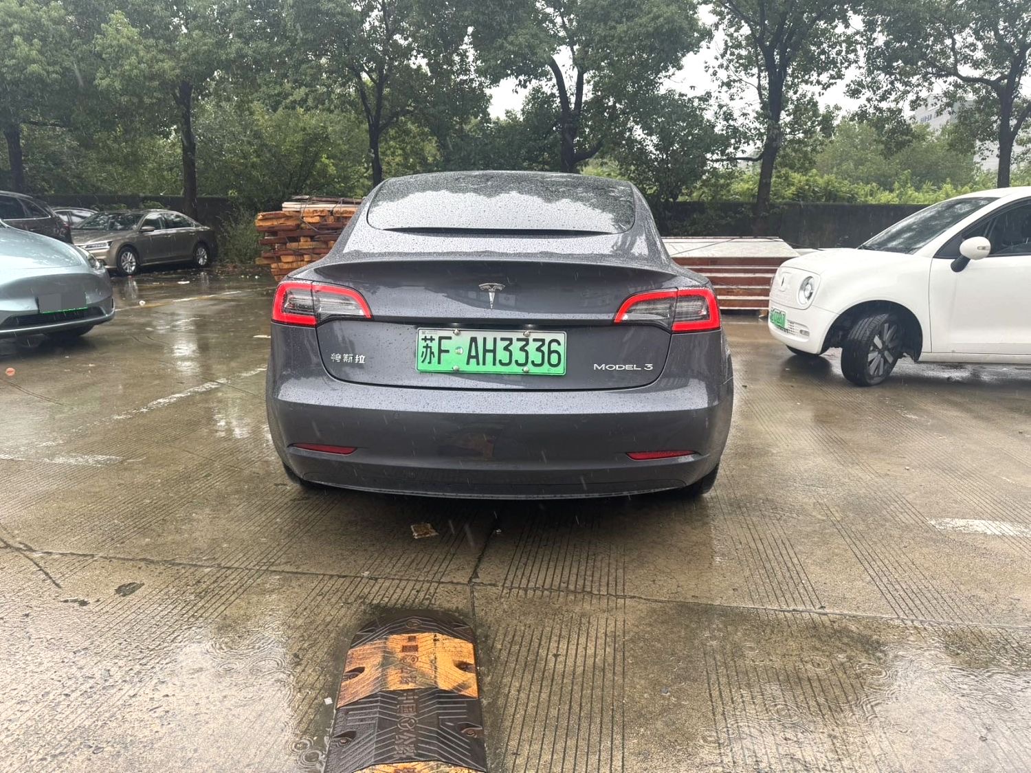 Tesla Model 3 2021 car image #5
