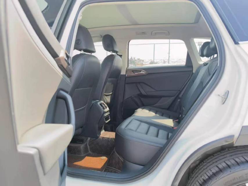 Volkswagen Tharu 2019 car image #6