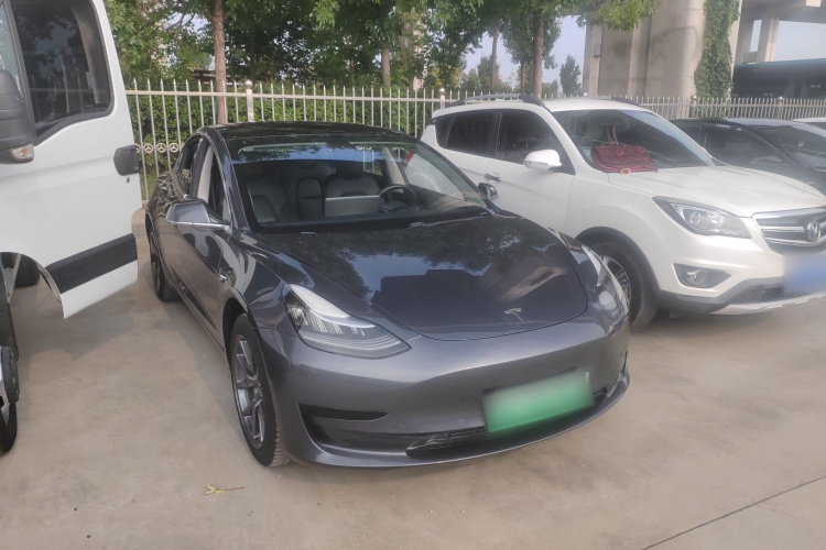 Tesla Model 3 2020 car image #5