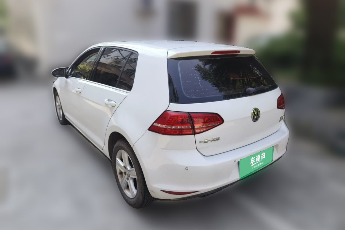 Volkswagen Golf 2016 car image #3