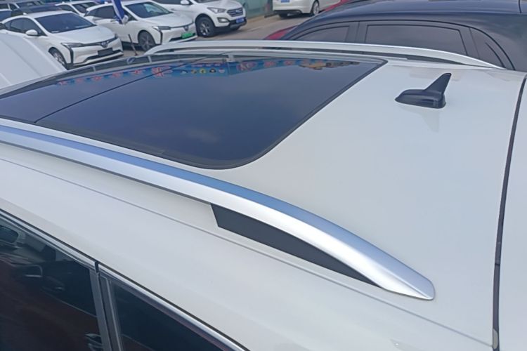 Volkswagen Tharu 2021 #25 Volkswagen Tharu 2021 car image #25