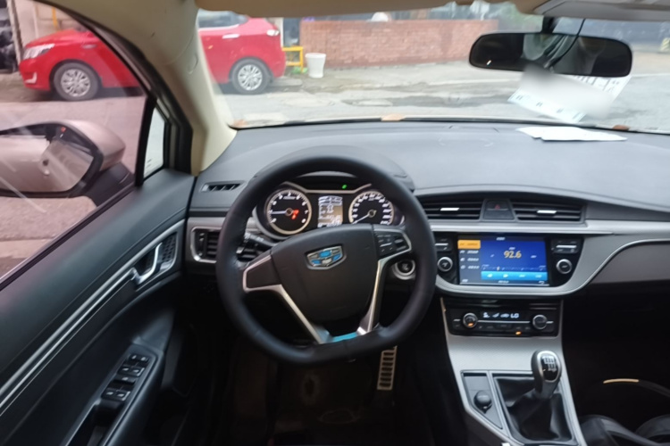 GEELY Emgrand GS 2017 car image #11