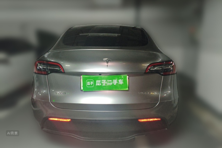 Tesla Model Y 2023 #6 Tesla Model Y 2023 car image #6