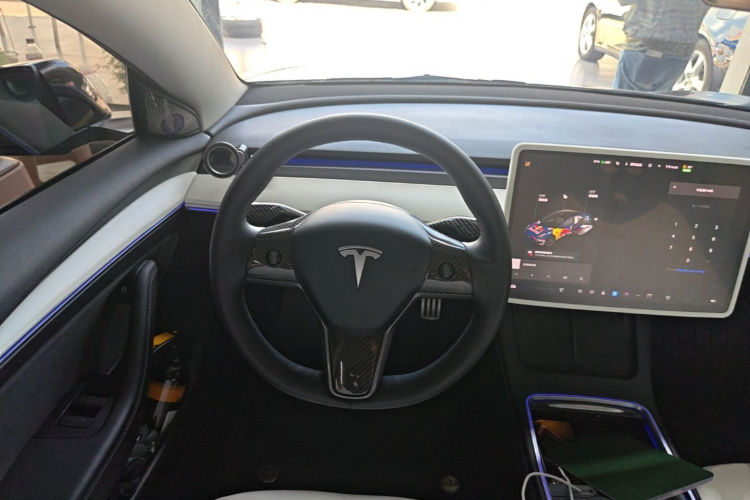 Tesla Model 3 2021 #11 Tesla Model 3 2021 immagine di auto #11