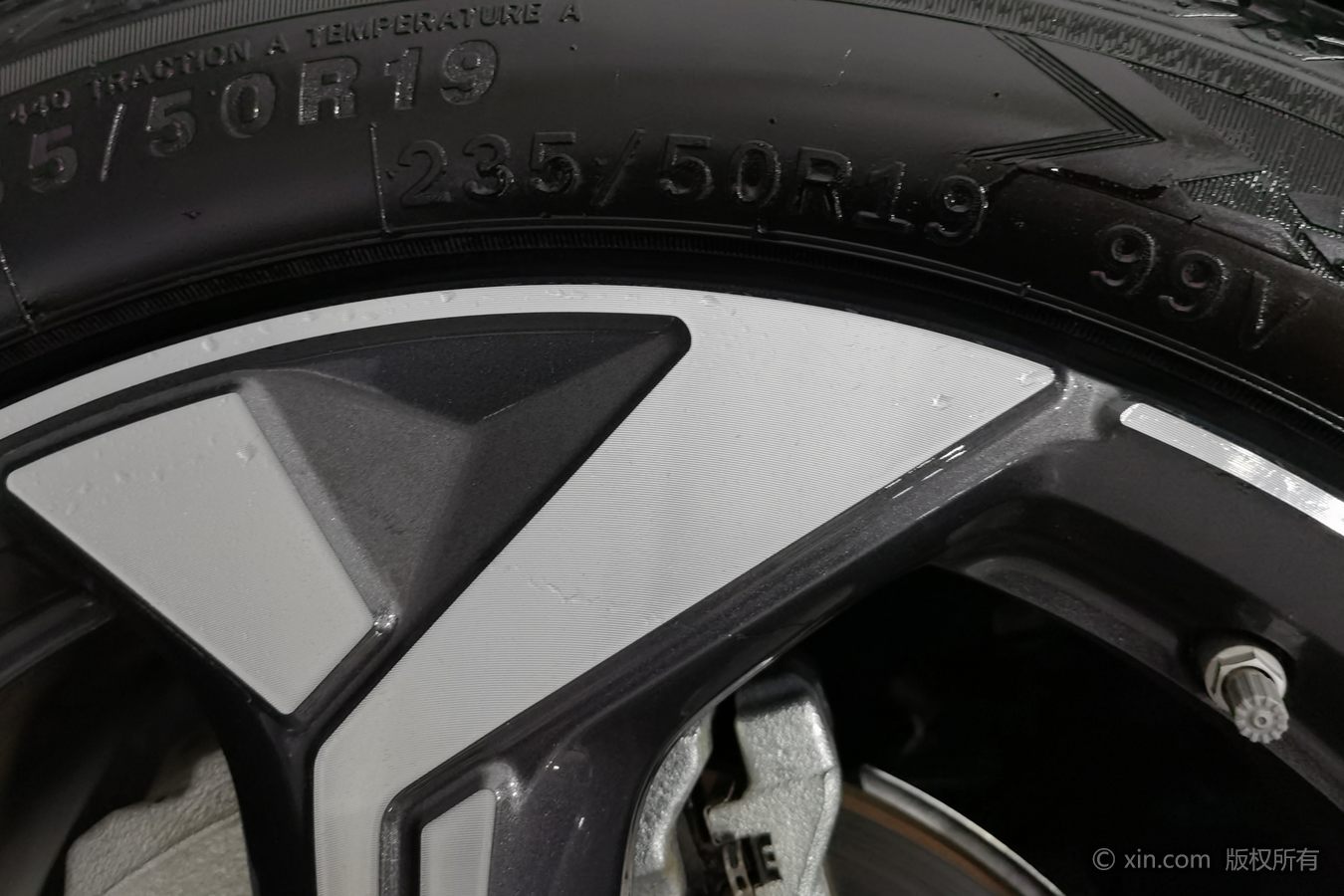 GEELY Boyue L 2023 #25 GEELY Boyue L 2023 صورة سيارة #25
