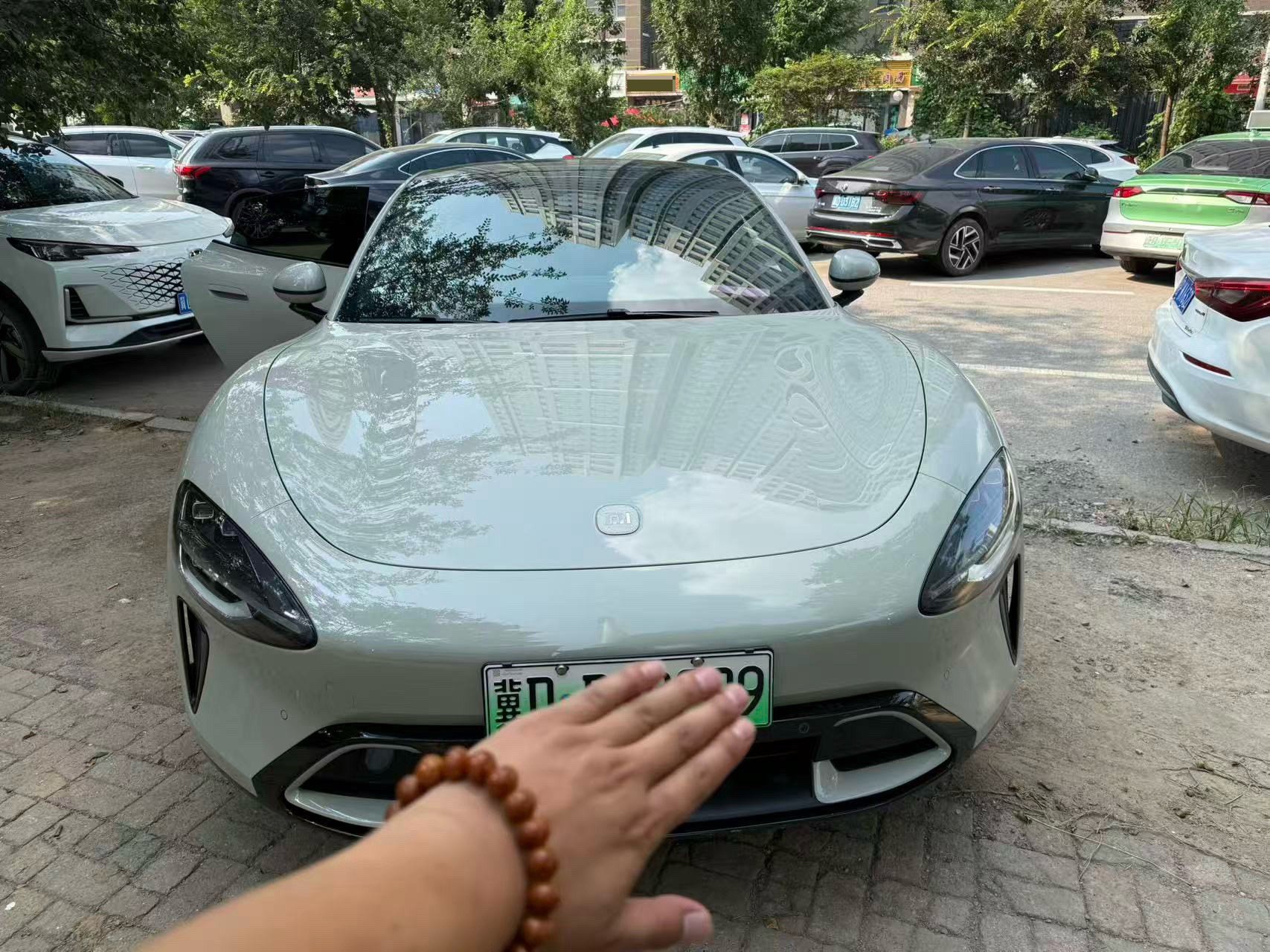 MI SU7 2024 car image #2
