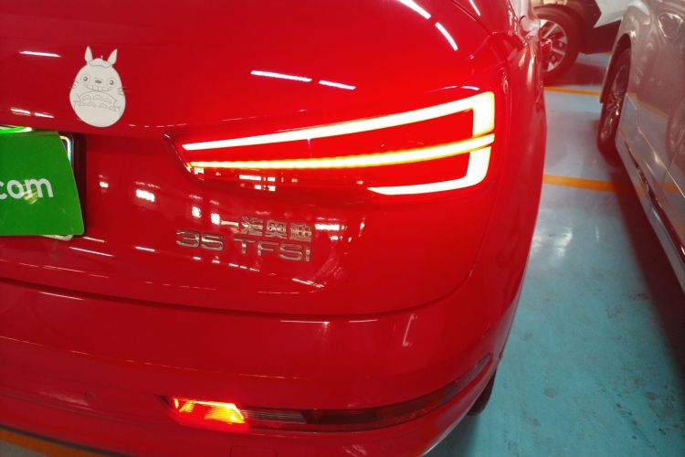 Audi Q3 2017 image de voiture #8