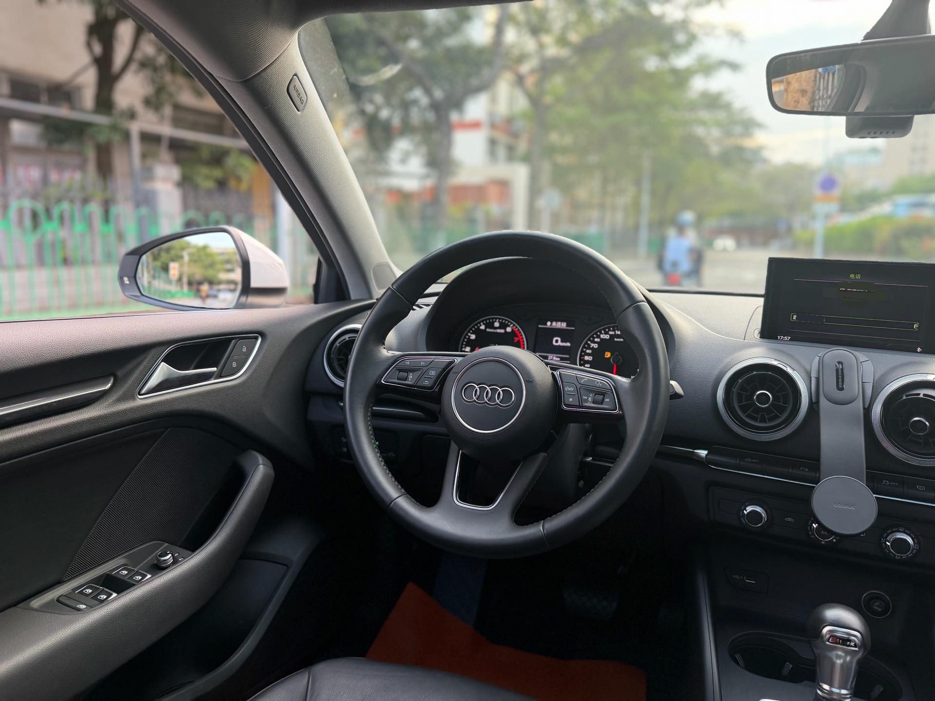 Audi A3 2018 car image #7