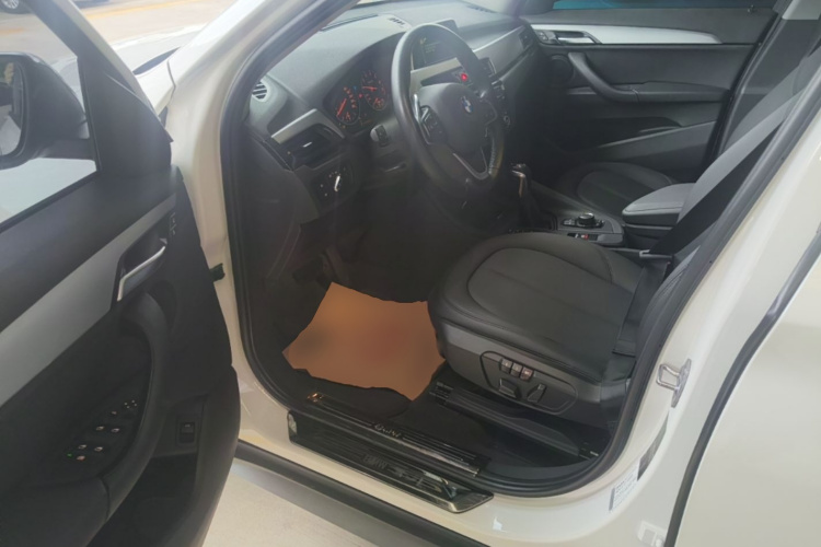 BMW X1 2017 #16 BMW X1 2017 car image #16