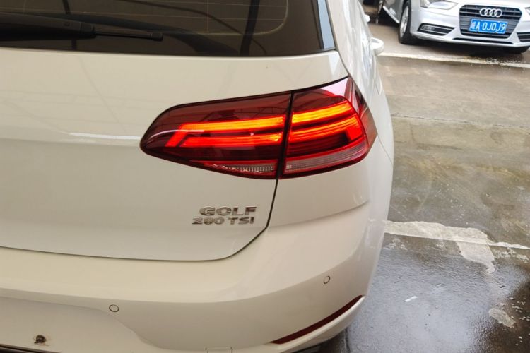 Volkswagen Golf 2019 #8 Volkswagen Golf 2019 car image #8