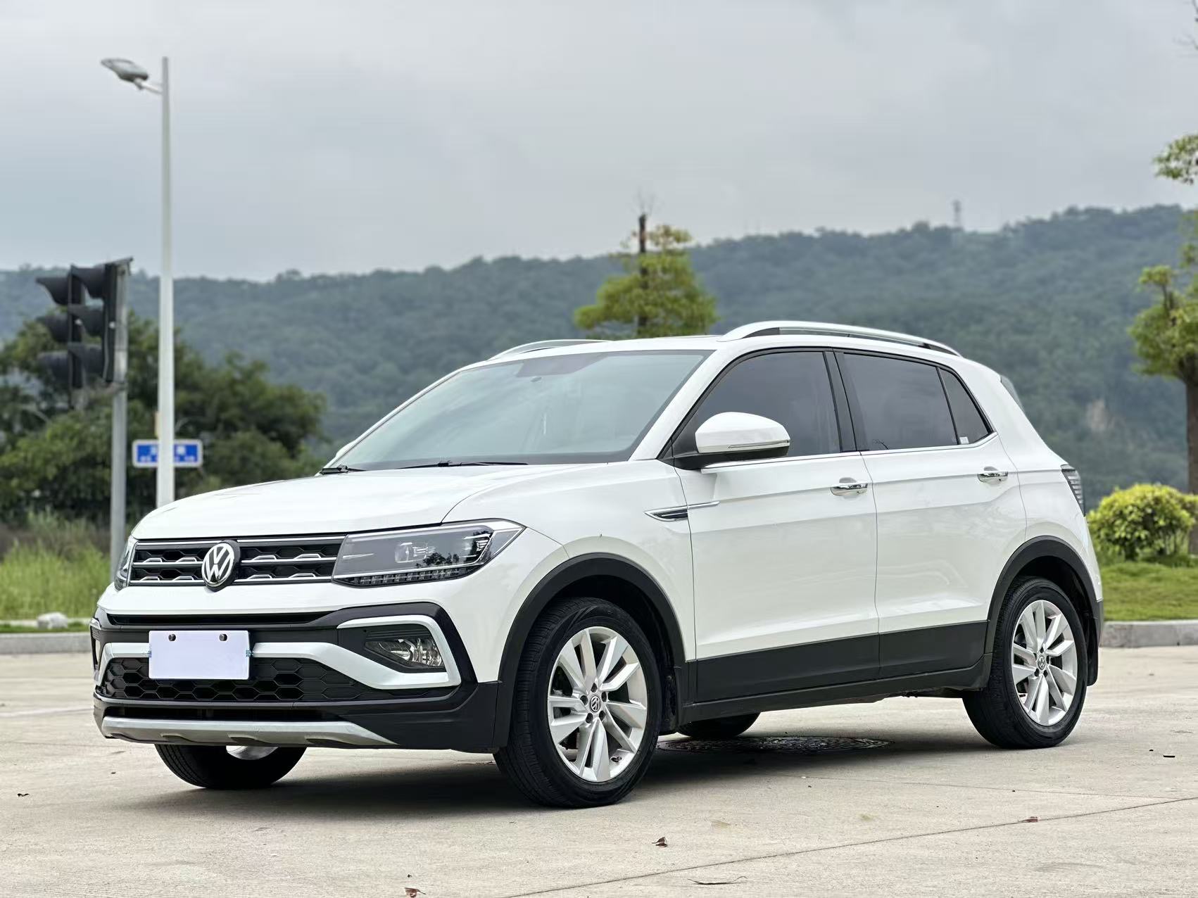 Volkswagen T-Cross 2019 imagem de carro #2