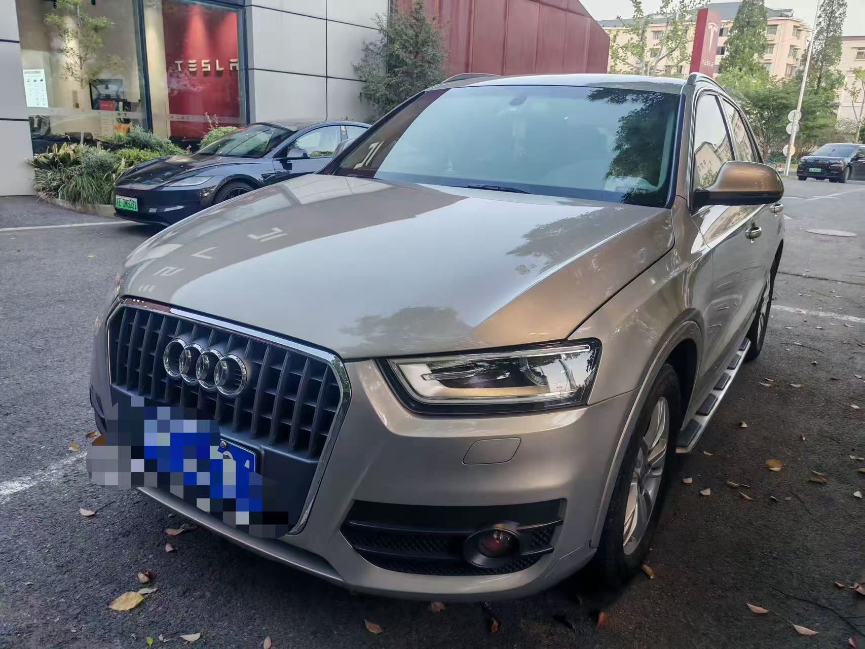 Audi Q3 2015 car image 