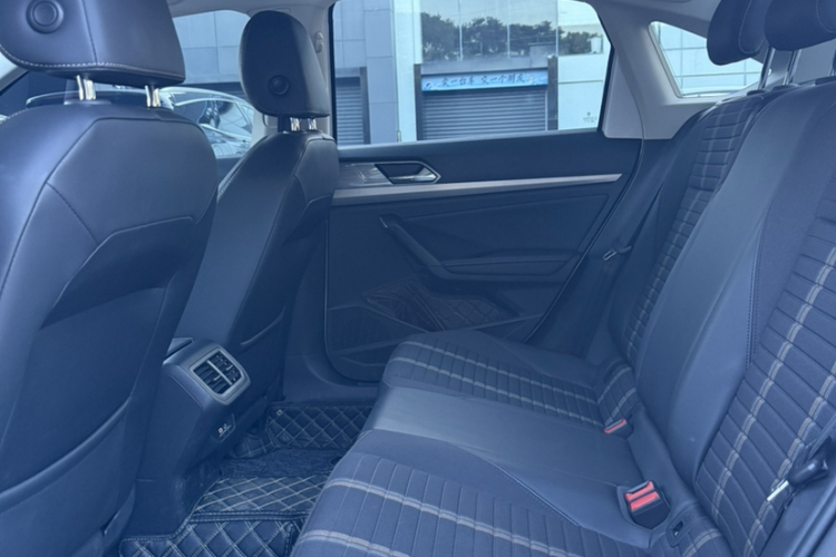 Volkswagen Lavida 2022 car image #13