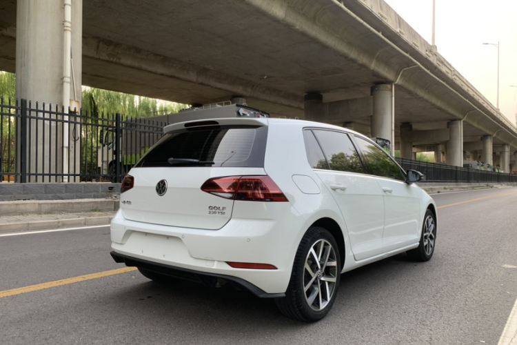 Volkswagen Golf 2018 #7 Volkswagen Golf 2018 car image #7