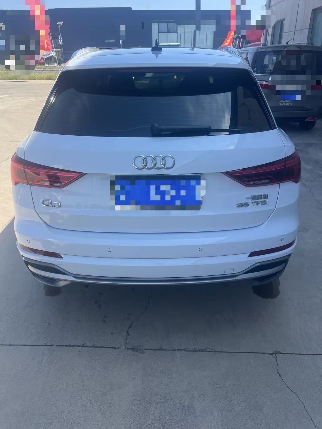 Audi Q3 2023 immagine di auto #3