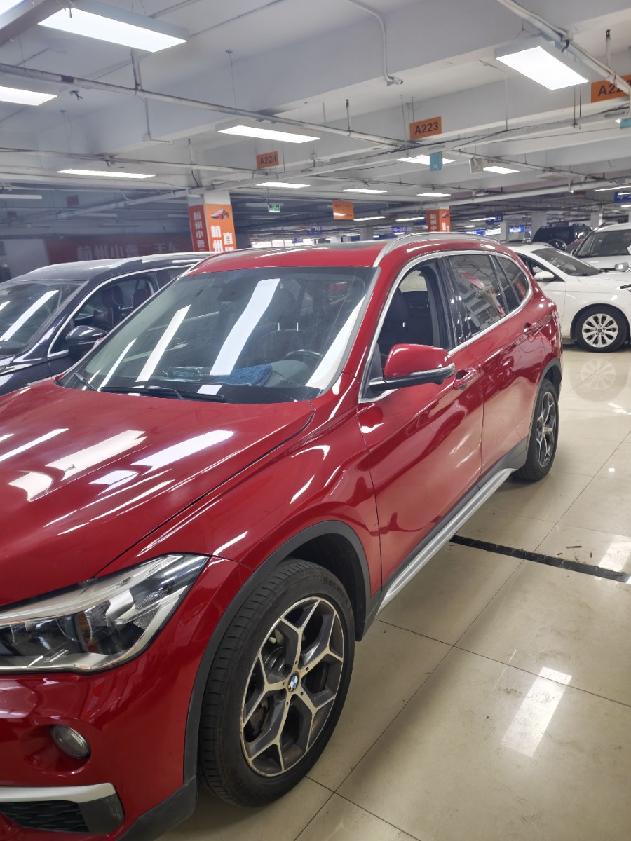 BMW X1 2019 #2 BMW X1 2019 car image #2