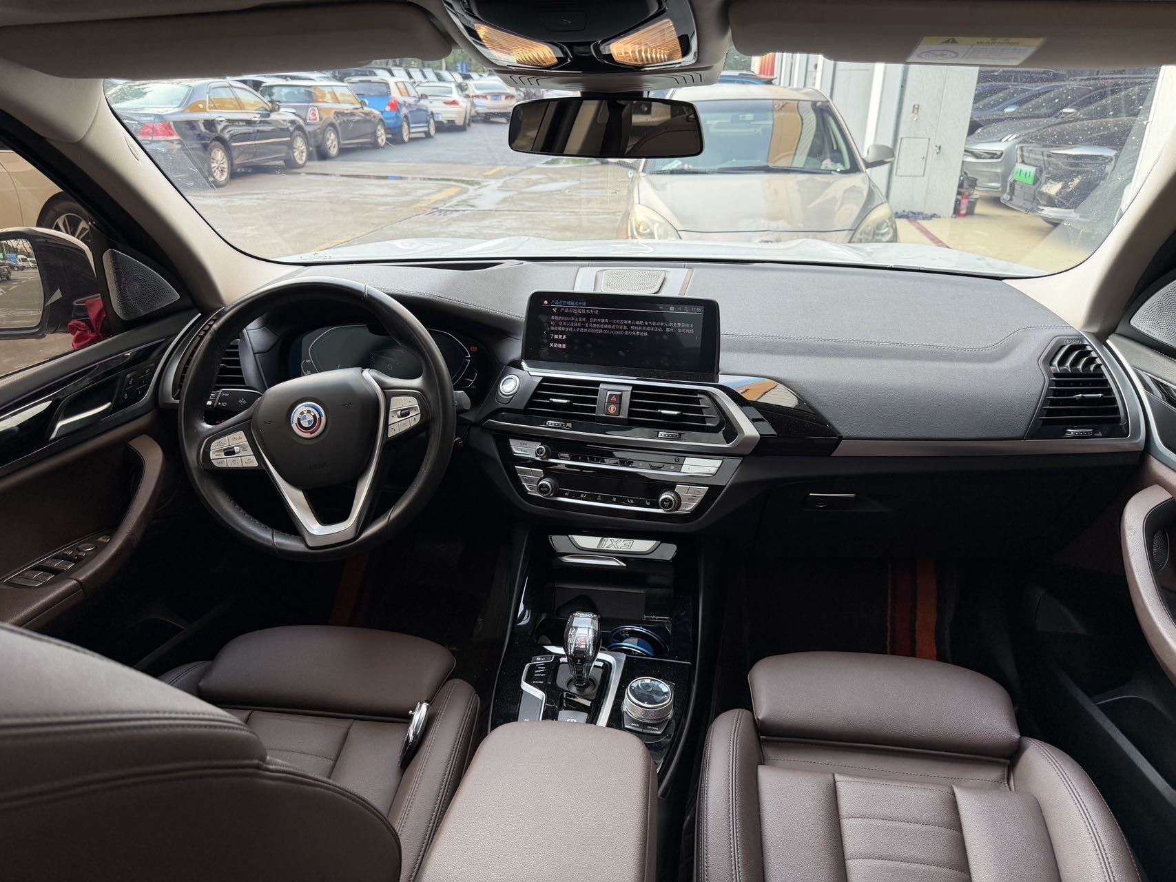 BMW iX3 2021 изображение автомобиля #10