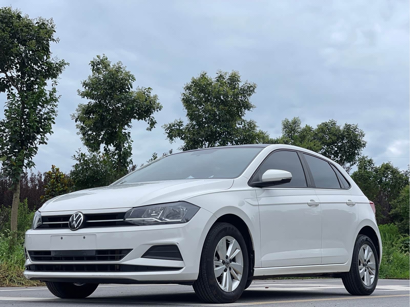 Volkswagen Polo 2022 car image 