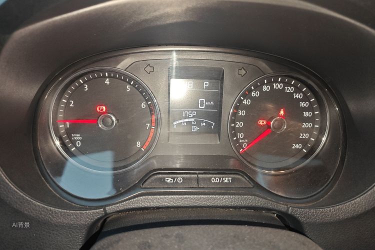 Volkswagen Polo 2017 car image #13