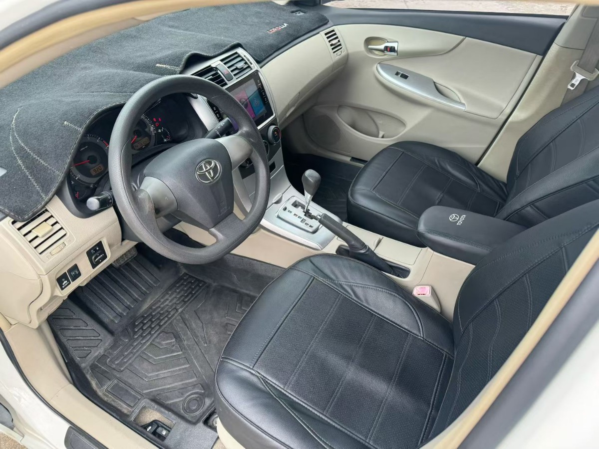 Toyota Corolla 2012 изображение автомобиля #4