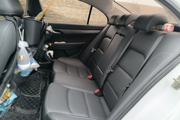 GEELY Emgrand 2021 #19 GEELY Emgrand 2021 car image #19