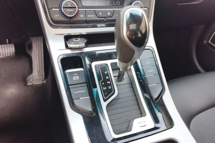 GEELY Emgrand GL 2019 #14 GEELY Emgrand GL 2019 изображение автомобиля #14