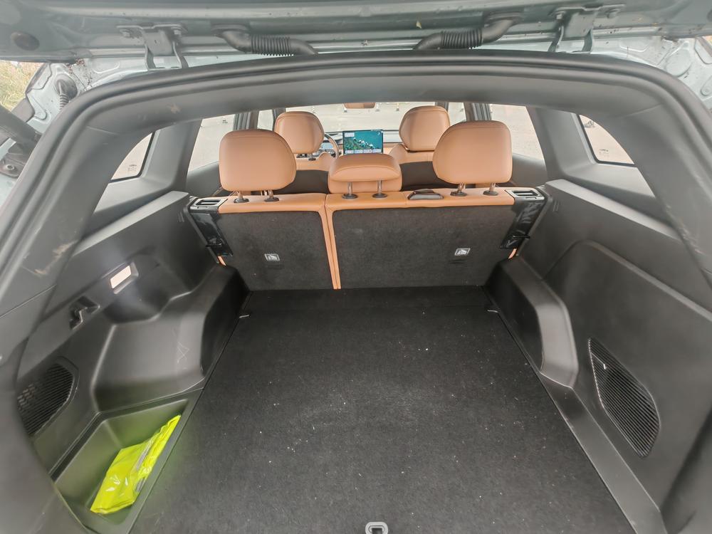 GEELY Boyue L 2025 car image #19