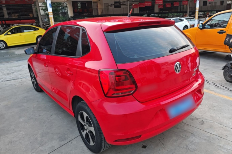 Volkswagen Polo 2015 #5 Volkswagen Polo 2015 car image #5