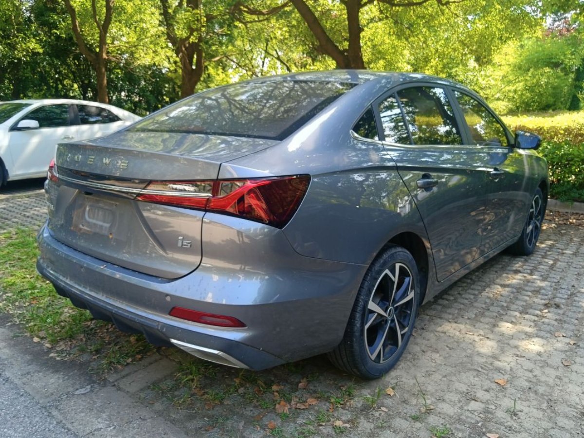 Roewe i5 2023 #5 Roewe i5 2023 car image #5