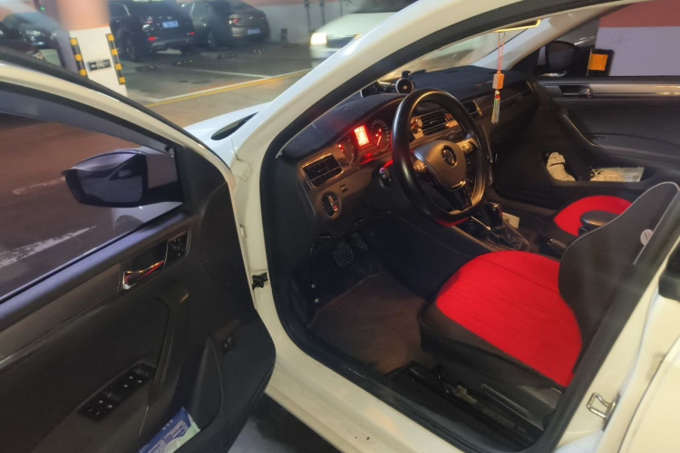 Volkswagen Santana 2018 #13 Volkswagen Santana 2018 car image #13