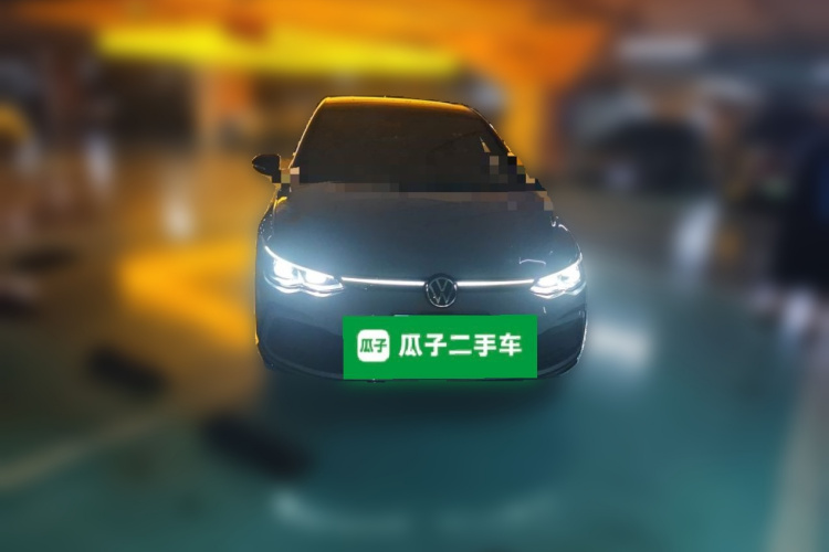 Volkswagen Golf 2024 car image #3