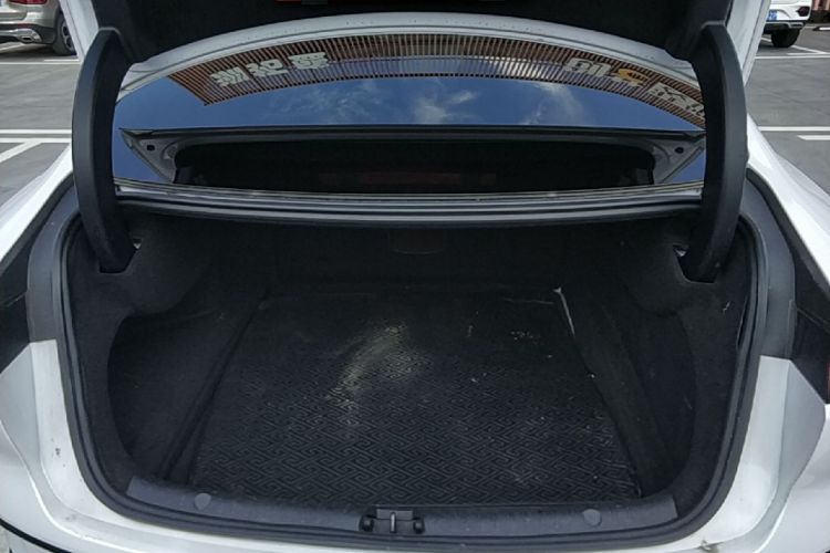BYD Han 2022 car image #19