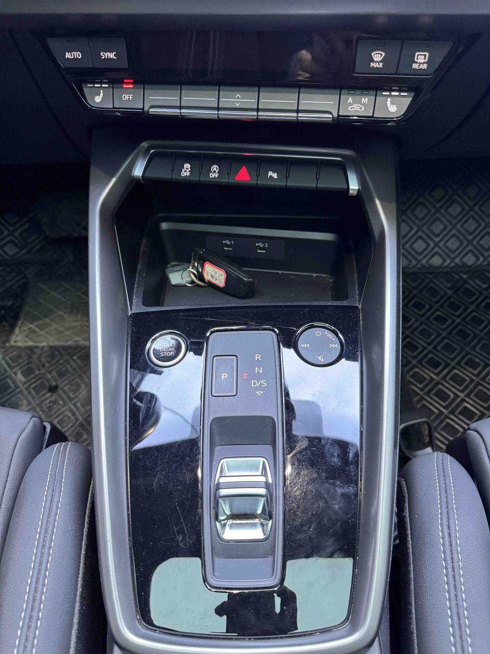2021 imagen de coche #16